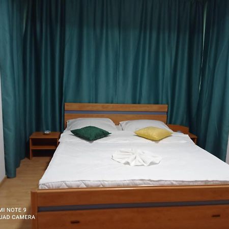 Năvodari Apartament Lulu Mamaia Nord, 3 Minute De Plaja מראה חיצוני תמונה