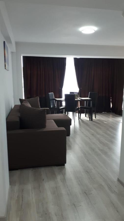 Năvodari Apartament Lulu Mamaia Nord, 3 Minute De Plaja מראה חיצוני תמונה